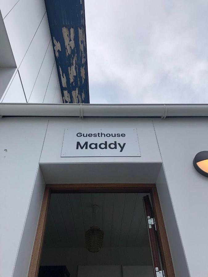 Guesthouse Maddy Husavik Exterior photo